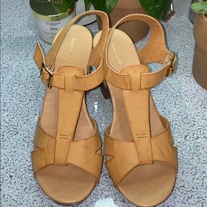 Francesca’s shoes Size 8 M